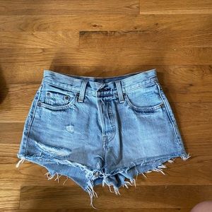 501 Levi Shorts